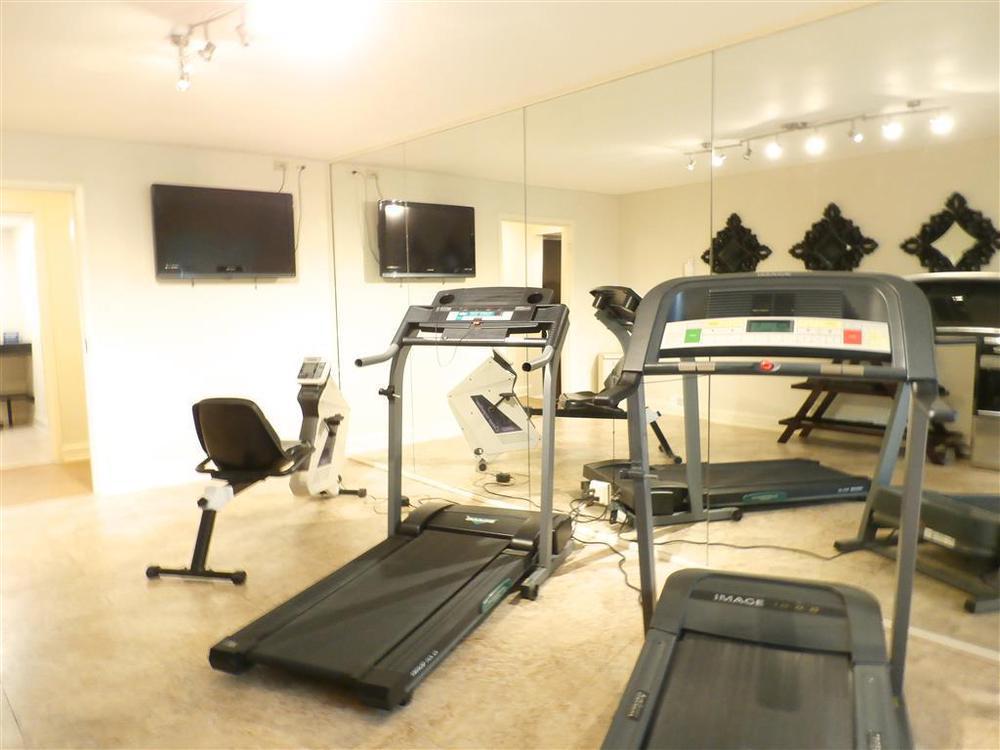 Best Western Salisbury Plaza Съоръжения снимка